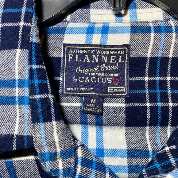 Men’s Authentic workwear flannel shirt. Great condition washed and steamed. Nice - Picture 4 of 5